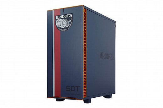 『DEATH STRANDING』に登場する組織「BRIDGES」の支給品をイメージしたPCケース「DEATH STRANDING COMPUTER CASE」が発売開始