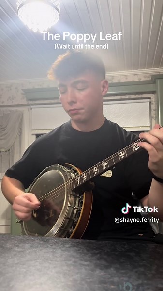 Irish Hornpipe Performance on Banjo