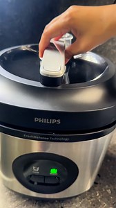 778 reactions · 30 shares | Cook effortlessly with one-touch settings, 3D Heating for consistent results, and a large 1.8L capacity for your family meals. Shopee Voucher | Seller Voucher | 0% SpayLater | 2 years Warranty | Fast & Free shipping Come on, Learn More! #PhilipsHomeLivingPH #PhilipsKitchenAppliances | Philips Home Living | Facebook