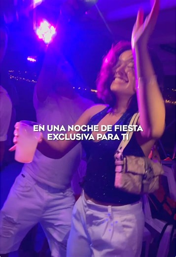 ¡Conoce la Neon Party! 🛥️🎉 ¿Estás en Puerto Vallarta? Vive una noche diferente, llena de reggaeton, fiesta y barra libre en el mejor barco de noche 🙌🏼 Reserva con nosotros y disfruta una noche sábado increíble 🤩🎉 #puertovallarta #neonparty #findandlive #yate #quehacerenvallarta #gruponavierodelabahia #vallarta