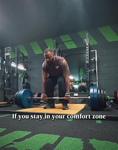 Progress begins the second comfort ends. #gym #motivation #dadbod #1percentbettereveryday #disciplineovermotivation