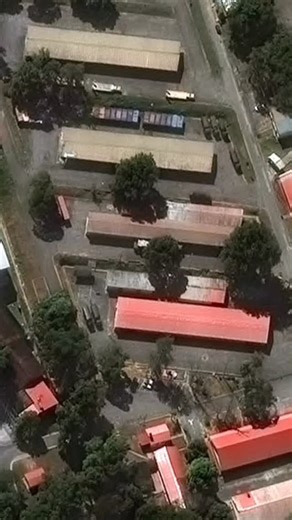 Atomic Laboratory Research on Instagram: "Satellite imagery of Caracas, Venezuela, reveals the aftermath of U.S. strikes on the country, primary at the military complex of Fuerte Tiuna in the southern part of the city. Today’s imagery shows significant damage to the complex’s military storage buildings and associated equipment within Fuerte Tiuna."