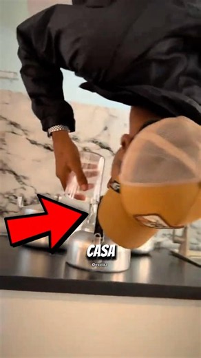 A casa mais bugada do mundo que até Newton PIRARIA! #curioso #incrivel #interessante