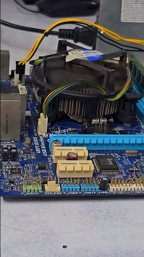 Turn On Your PC with a Screwdriver! 🔥💻 #LifeHack" | How to Start Your PC with Just a Screwdriver! 🪛"