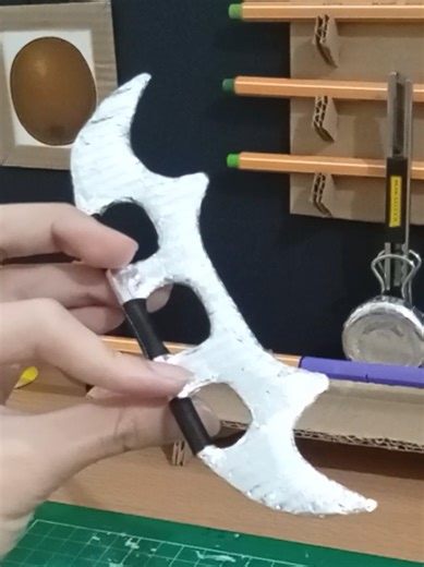 Mastering Jotting: The Art of Penspinning and Sword Fighting