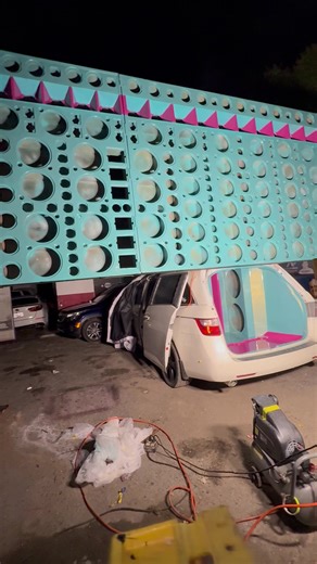 LA NUEVA TORRES 20 . 33