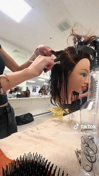 Graduated Haircut Techniques for Cosmetology Students