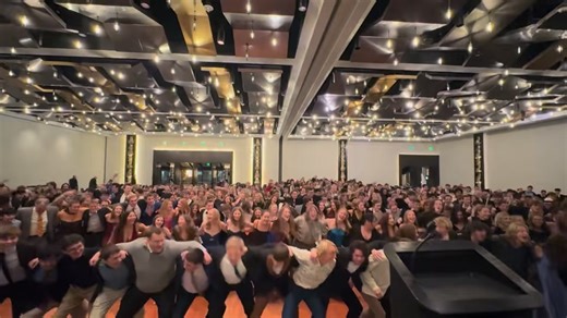 Swag Surfin’ at the Band Banquet! We had a great time last night with dinner and dancing to celebrate the season at the Pride 156 Band Banquet! A special thanks to our favorite DJ Sterl the Pearl for bringing the energy and helping us celebrate an unforgettable season! | The University of Tennessee Bands - Pride of the Southland Band