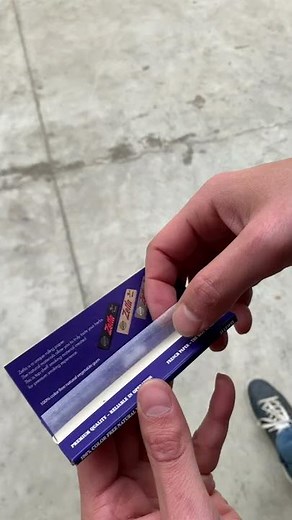 Zetla Tips & Tricks | Rolling papers trim | From wide to slim | zetla.nl