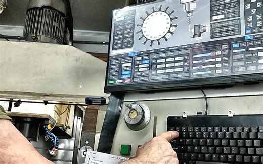 [搬] Ronald Thompson [机械]90年的哈斯vf1下岗再就业并注入灵魂linuxcnc