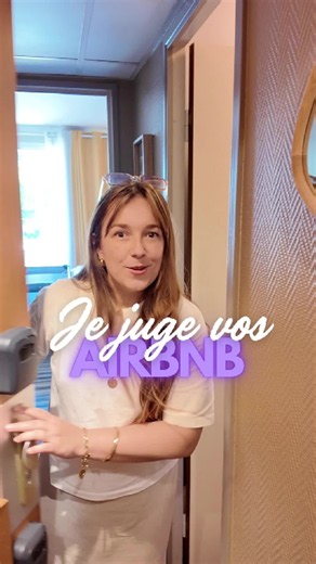 Je juge vos Airbnb ! Lors de ma visite sur Paris pour le RDV des pros de la location courte durée j'ai eu l'occasion de séjourner dans un petit appart, en famille. C'était évidement l'occasion de dégainer la caméra ! L'appart était franchement bien, surtout par rapport à ce que j'ai pu voir sur Paris ! Des taudis loués une fortune ! L'appart en question se situe à Issy les Moulineaux, c'était à 15min en métro de la Tour Eiffel. Qui a déjà loué un Airbnb sur Paris ?? On est d'accord que les pépit