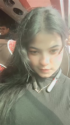 Instagram video by Vutu💋 • Dec 23, 2025 at 9:26 PM