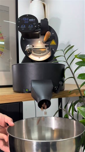 Aillio Thailand on Instagram: "Say hello to your new favorite roasting companion - the Aillio BULLET R2 PRO Precision roasting at your fingertipsReal-time temperature control for ultimate consistency 🤎"