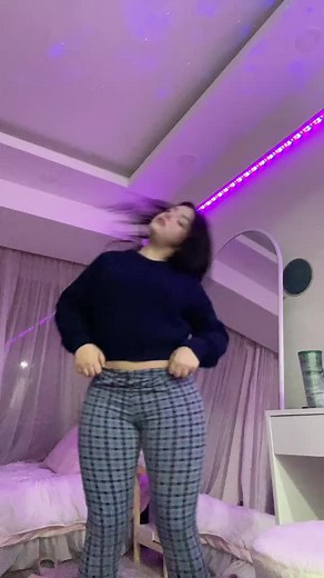 melekwhoo (@melekwhooo)’s videos with original sound - melekwhoo