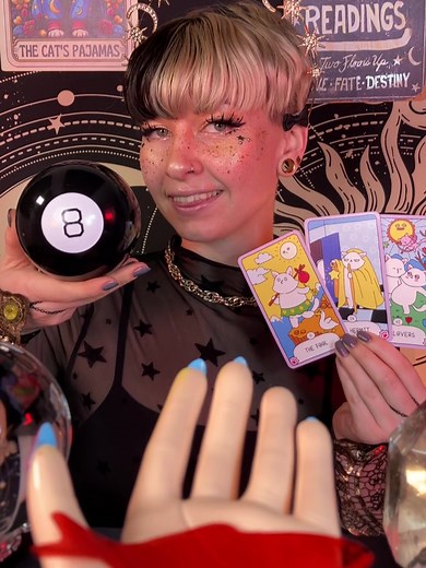 Fortune Teller ASMR: Guesses Your Future 🔮