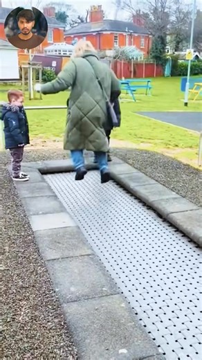 43K views · 349 reactions | Funny reaction #meme #fblifestyle #viralvideo | Yaarvip | Facebook