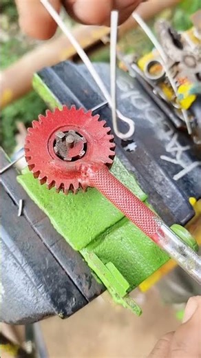 smart idea wire twisting tool #metalcraft #welding #diyproject #ironcraft #crafttools