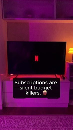 Tracking Netflix with AI 🍿How I manage my subscriptions with Spendly AI#netflix #smartmoney #aichat