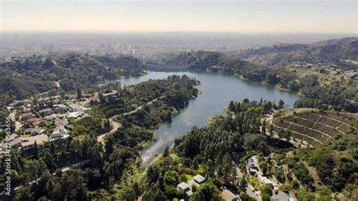 Flight over Lake Hollywood in Los Angeles - Los Angeles Drone footage - aerial photography