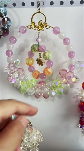 不器用クラブ活動で、皆さんが一緒に作った作品です♪♪♪ #ハンドメイド #開封動画 #レジン #DIY#ブレスレット#ビーズ、#ストラップ#リース