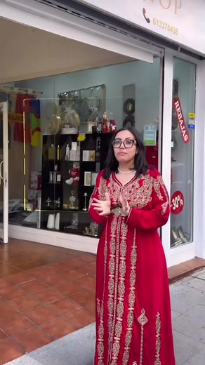 Vidéos de saricoolofficiel (@sari_cool.officiel) avec son original - saricoolofficiel