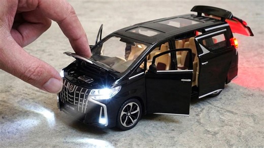 1:24丰田埃尔法 / 雷克萨斯LM300合金车模开箱与细节展示 | 作者：InnoRative