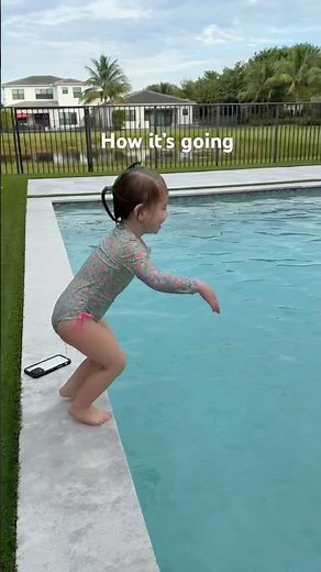 My baby learns to swim! 2 year swim transformation!