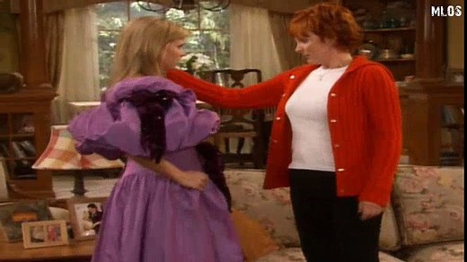 Reba S01E15 - You May Kick the Bride