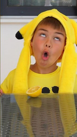 Mmmm LEMON 🍋 #dimakidstv #shorts