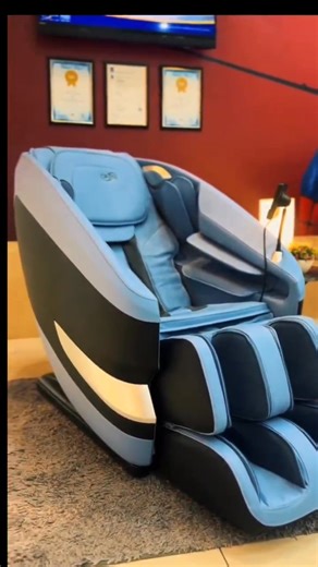 ✨ GINTELL B-BRAVO 1 — The Compact Massage Chair with BIG Power! ✨ Looking for a massage chair that saves space but still gives you FULL relaxation? The GINTELL B-BRAVO 1 is your perfect match! 🛋️💆‍♂️💆‍♀️ And guess what? 🔥 Special Promo Price Now Available at GINTELL LOTUS CHENG MELAKA! 🔥 Yes — the B-BRAVO 1 has officially ARRIVED in our showroom! 🎉 ⭐ Top Features of GINTELL B-BRAVO 1: ✅ 1. Compact & Space-Saving Design Small body, big performance! Perfect for condos, apartments, bedrooms, 