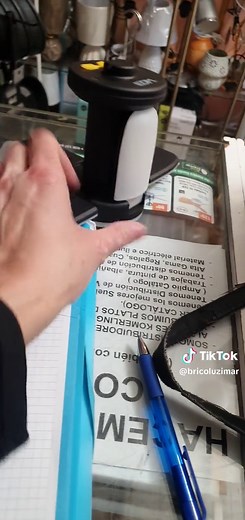 Luz LED Recargable: Faroles Potentes y Autónomos