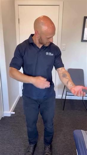 Few simple exercises to perform if you’ve been diagnosed with a proximal bicep tendinopathy