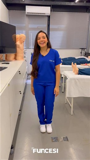 FUNCESI on Instagram: "Após lhe apresentar o Laboratório de Anatomia, a estudante Evelyn Costa traz todos os detalhes do encantador Laboratório de Habilidades e Simulação Realística, o LabSim. Um espaço altamente tecnológico que é referência para as atividades práticas dos nossos cursos de saúde. Agende sua visita e venha conhecê-lo presencialmente. Você não se arrependerá!"