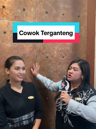 Cowok Terganteng di Menara Peninsula Hotel Jakarta