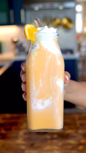 Let me share my orange creamsicle high-protein smoothie, and I’ve got a Knudsen hack that makes it taste like dessert but with over 20 grams of protein. I swirl whipped cream inside the glass first - trust me on this - then blend Knudsen cottage cheese with frozen orange juice, banana, and vanilla until it’s super smooth and creamy. It literally tastes like a creamsicle, but way healthier and so satisfying. Perfect for busy mornings, post-workout fuel, or honestly… any time you need a sweet trea