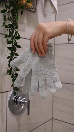 why i use exfoliating gloves rather than an african net sponge!