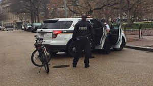 Secret Service: Suspect in custody after suspicious package found near White House