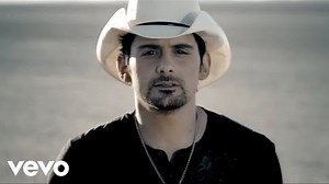 Brad Paisley - Remind Me ft. Carrie Underwood