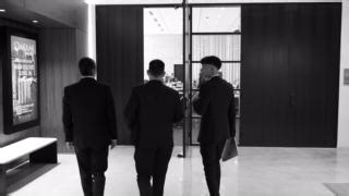 What a show! Jeff Glover captivates the Miami Realtors with his combination of education, entertainment and his down to earth real life experiences. There was not a seat left empty as he shares his step-by-step methods on how to achieve maximum success as a real estate professional. He returns to Miami on July 10 for his highly anticipated course: Building a Listing Inventory: How to Take More Listings & How to Get Them Sold Struggling to build a strong listing inventory—or worse, sitting on lis