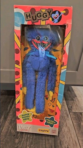 New *Ultra Rare* Official Huggy Wuggy Plush in Box!