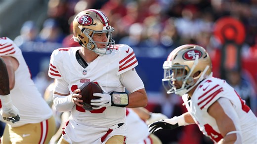 Giants can't capitalize on Mac Jones turnover, trail 17-7 at halftime