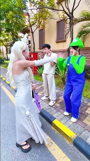 The Villain Stole Coco's Lollipop, And The Clown And The Angel Helped Her Get Justice. #Clown #Angel