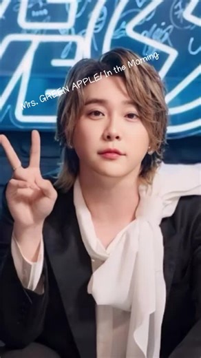 TikTokで縦眉毛さんをチェック！