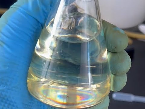 Making benzoyl chloride