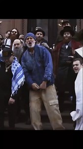 From New York to Jerusalem and everywhere in between, Am Yisrael Chai 💙🇮🇱 Shabbat Shalom! Matisyahu Michael Rapaport | Israel in the USA