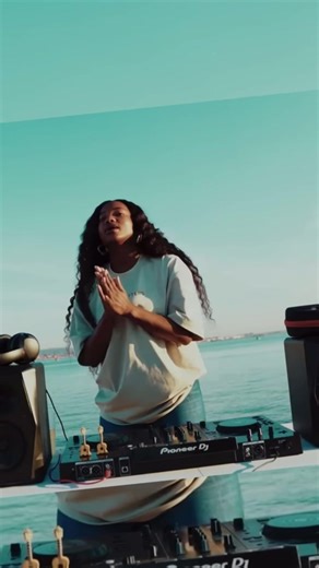 Deep House Music Around the World