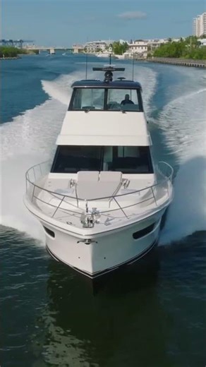Riviera 50 SMY Sea Trial | Luxury Yacht Performance on the Water