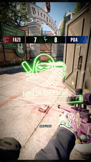 This Ninja Defuse TWICE IN A ROW vs FaZe is Crazy 😱