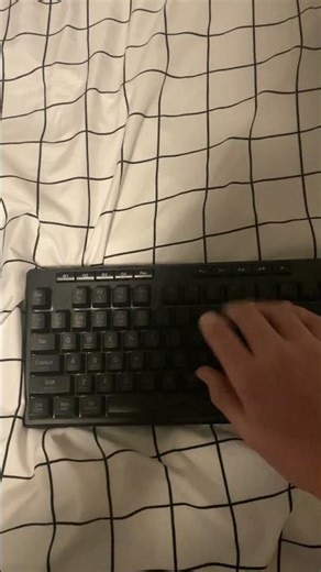 Key bored ASMR ￼