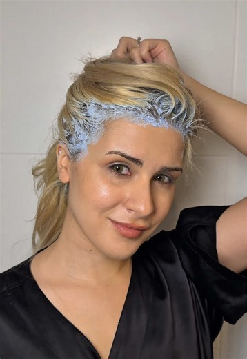 Hair coloring process ✨ #blonde #hairbleaching #hairdye #haircolor #hairtok